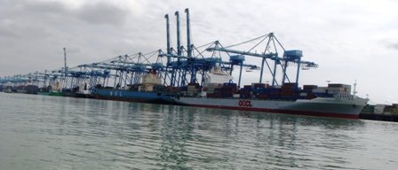 portklangcontainerwharf.jpg