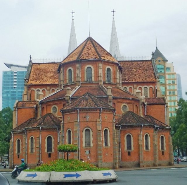 saigonnotredam.jpg